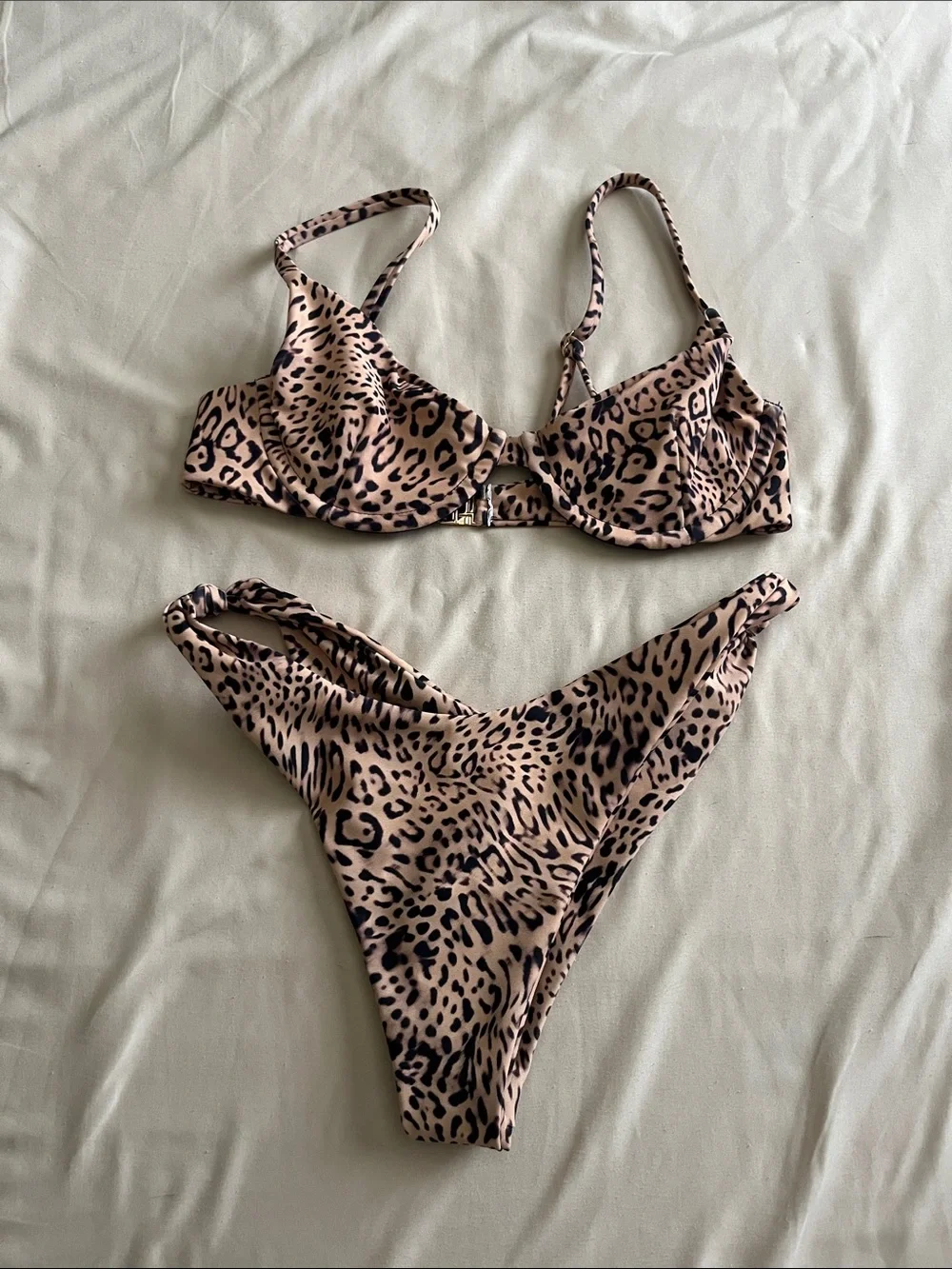 Skatie leopard bikini